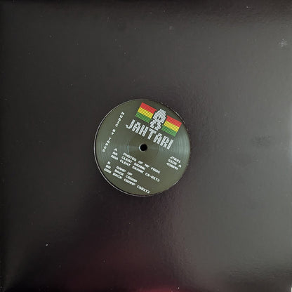 Tapes - Photos of My Frog EP 12"